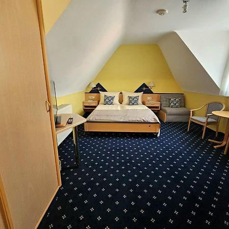 Hotel Ruedesheimer Hof Rüdesheim am Rhein Esterno foto