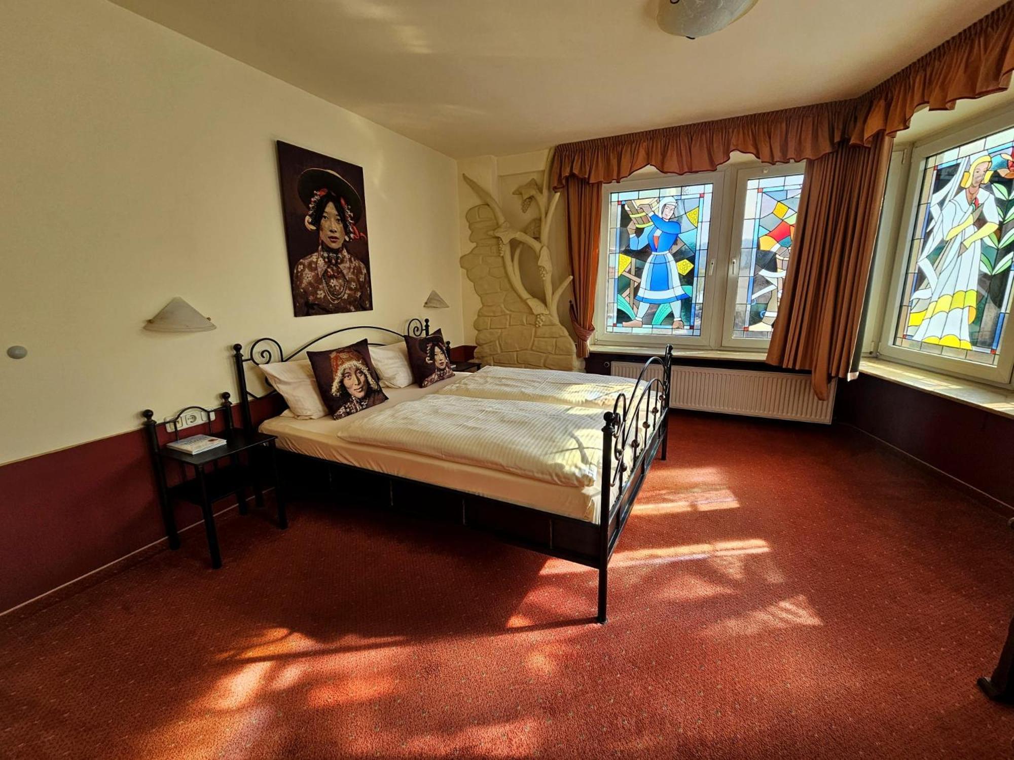 Hotel Ruedesheimer Hof Rüdesheim am Rhein Esterno foto