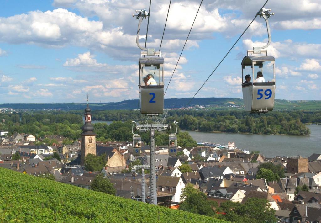 Hotel Ruedesheimer Hof Rüdesheim am Rhein Esterno foto